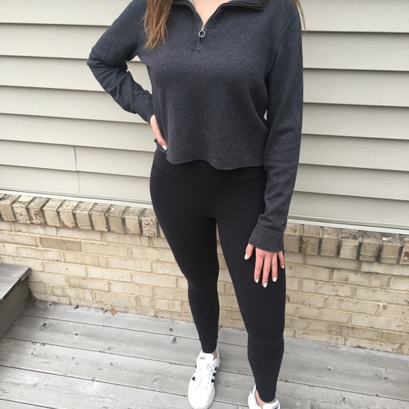 Banana republic quarter zip - Picture 4 of 7